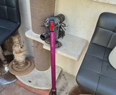 dyson v7