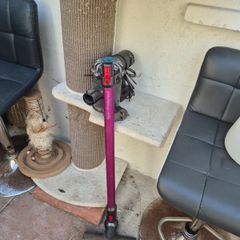 dyson v7