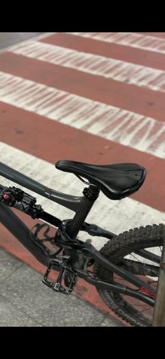Specialized Status / Enduro MTB for sale
