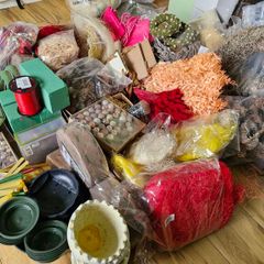 florist supplies and other decor