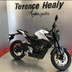 Motorcycle Honda CB125R 2025  like new