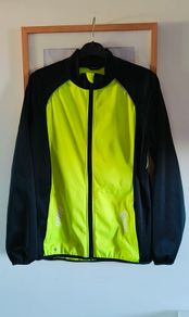 Crivit sport jacket size S.