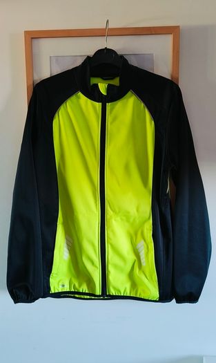 Crivit sport jacket size S.