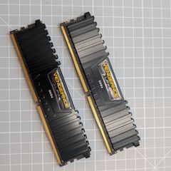 Corsair Vengeance DDR4 16GB(2x8) 2666MHz