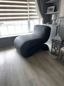 accent chair
