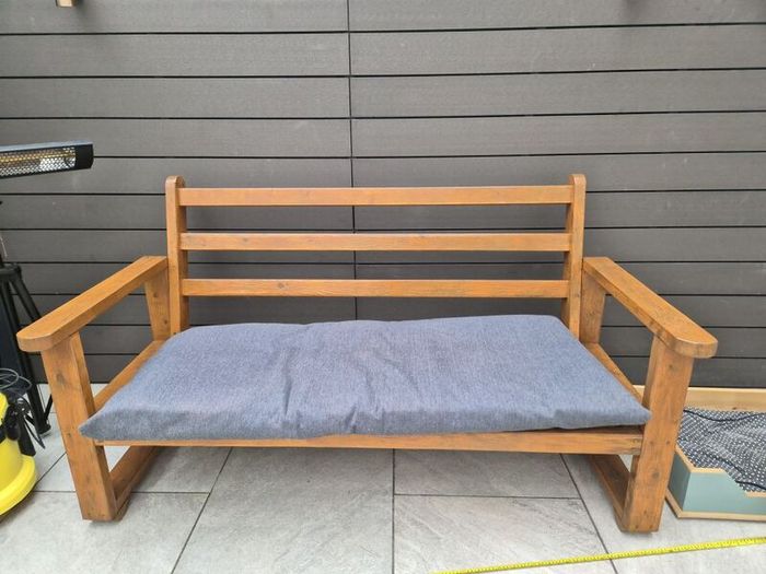 bench