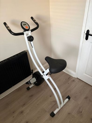 Exercise bike in perfect condition.