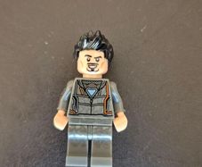 LEGO Marvel Avengers Infinity War Tony Stark Minifigure