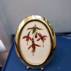 Antique Victorian Brass  Pictures/Mirror Picture Frame Brass,Antique Picture Frame, Oval Picture Frame, Country House, Shabby chic, Brass, Old Picture Frame,vintage great gift present flowers  of Ireland
