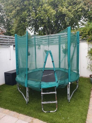 Trampoline