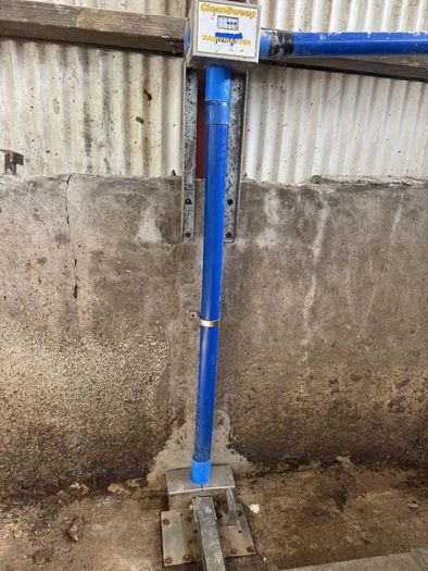 Dairymaster Scraper