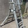 Youngman Podium Ladder Image 4