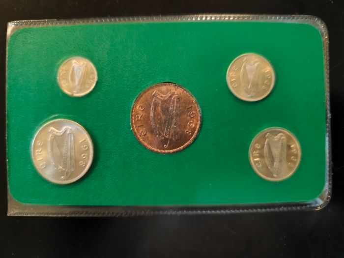 1968 UNC Predecimal Coin Set