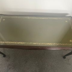 Coffee table - Queen Anne style mahogany