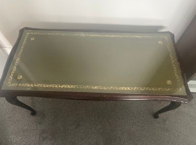 Coffee table - Queen Anne style mahogany