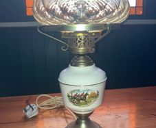 lamp with hunt theme