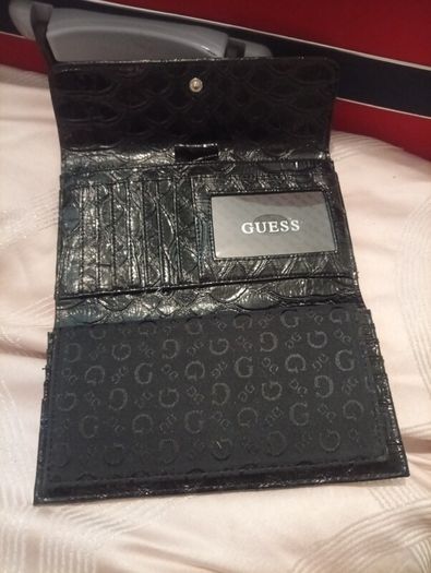 GUESS ladies wallet