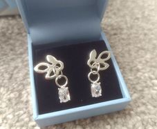 Newbridge Silverware Earrings Brand New / Never Used