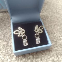 Newbridge Silverware Earrings Brand New / Never Used