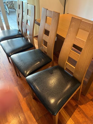 table and chairs