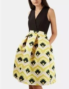 Closet skirt size 8
