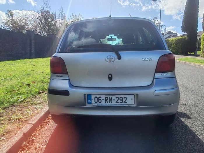 2006 Toyota Yaris