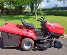 Castelgarden Ride on Mower