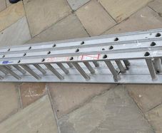 Triple Extension Ladder