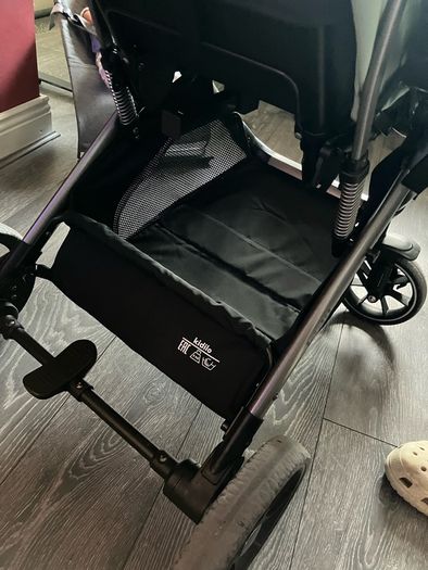 Kidilo 6600 reversible handle buggy