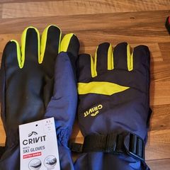Mens Ski gloves new