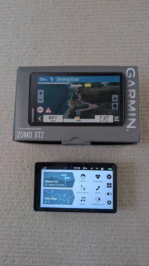 Garmin Zumo XT2