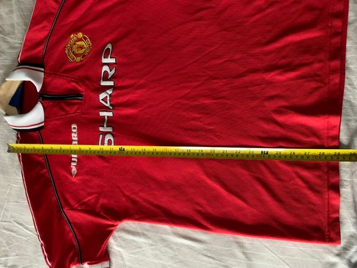 Man Utd 1998-99 jersey