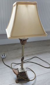 Table lamp