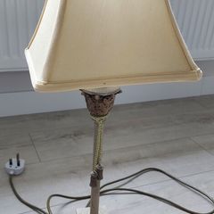 Table lamp