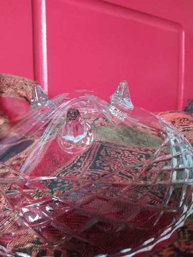 Vintage Galway crystal bowl on 3 legs