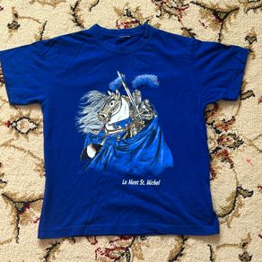 Girls boys T-shirt with the knight 7-8yo