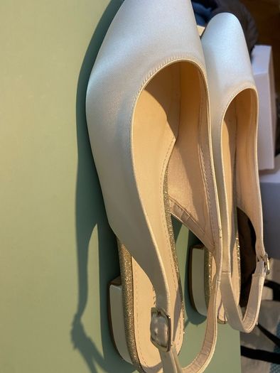 wedding shoes (flats)