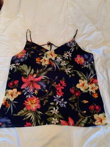Dressy Floral Vest Top Size18 with fab back