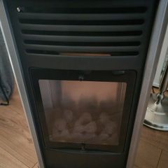 Manhattan gas stove