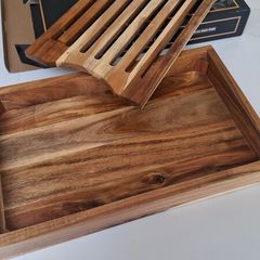 Deluxe bread board