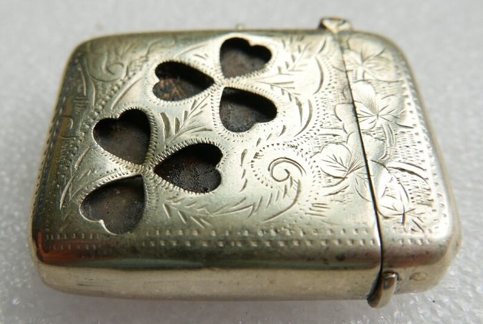 Vintage Silver Plated Vesta Case Matchsafe Irish Connemara Shamrock Lucky