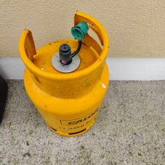 empty gas cylinder