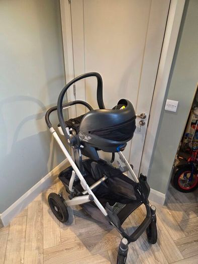 UPPAbaby VISTA V2 Complete Travel System