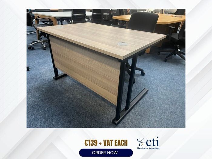 20 X Ex-Corporate 1200mm Office Desks - Urban Oak