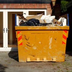 Clear Outs and Skip Loading Service