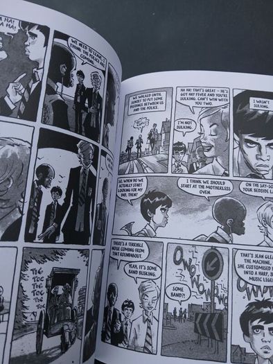The Motherless Oven - Rob Davis