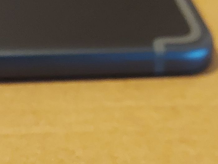 Samsung Galaxy Tab S5e. SM-T720, Crack on screen, Not powering on, for parts or repair