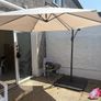 hanging parasol Image 2