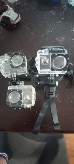 2 Go Pro's