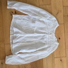 Lovely like new top